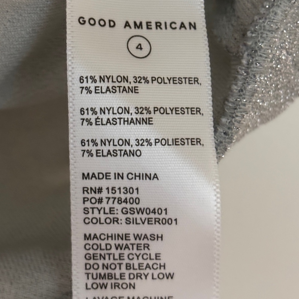 Good American Sparkle Crop Cover-Up Tee, Silver Short Sleeve Crewneck Size 4 - Picture 8 of 11